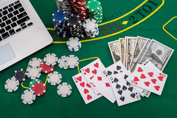 Slot games available instantly without download or registration hassle. Slot game interface showing Aviator, Sweet Bonanza, and Gates of Olympus titles